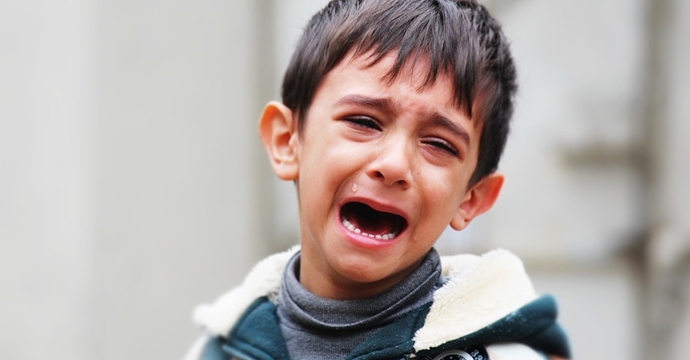 面對霸凌，孩子只能眼淚吞心裡？