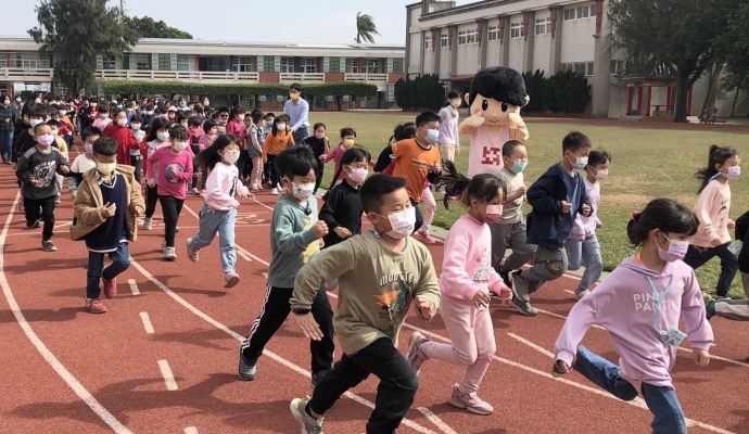 「疫」起運動紓壓！董氏基金會結合台塑長期於雲彰區推動「樂動校園」