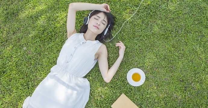 失眠怎麼辦?中醫推薦4茶飲、4穴位助好眠 失眠怎麼辦?中醫推薦4茶飲、4穴位助好眠